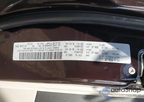 2017 Chrysler Pacifica Touring-L Plus z USA, uszkodzony, nr VIN 2C4RC1EG0HR656176